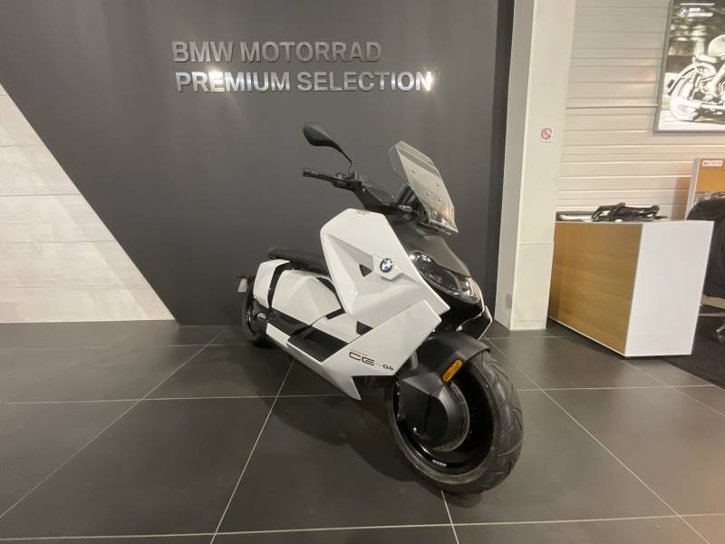 Achetez un BMW CE-04 chez Normandy Motos !